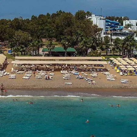 Otel Serra Park