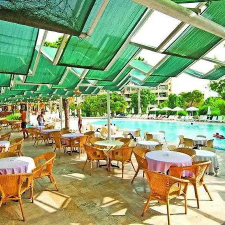 Serra Park Otel 4*