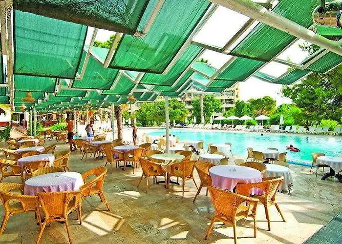 Serra Park 호텔 4*